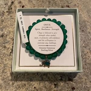 NWT Green Onyx Gemstone Bracelet